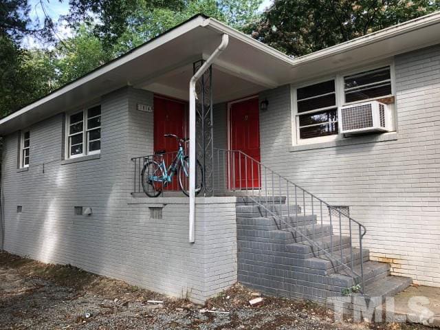 Building Photo - 1814 House Ave