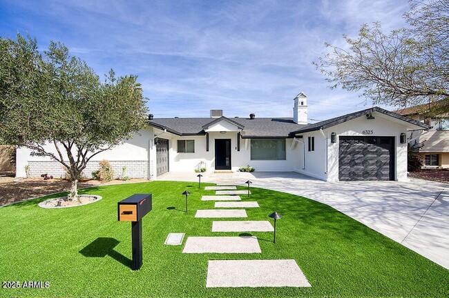 Building Photo - 6325 N 83rd Pl Rental