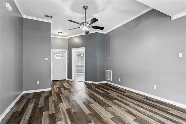 Photo - 57400 Oak Ave