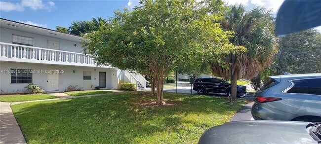 Photo - 4140 Woodside Dr Unidad 202