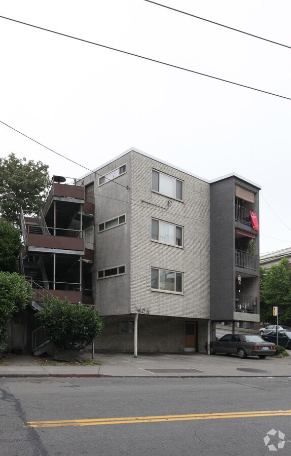 Photo - Casa Nova Apartments