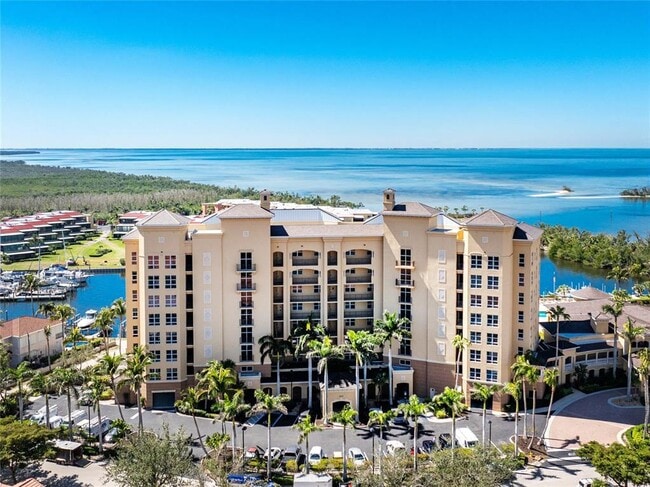 Building Photo - 3313 Sunset Key Cir Unit 701