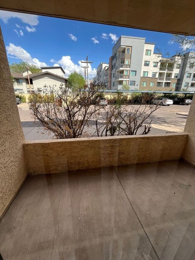 Photo - 1201 S McClintock Dr