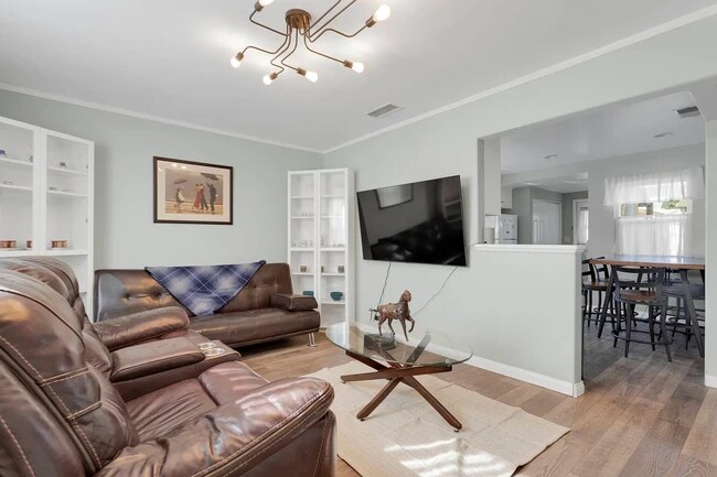 Photo - 227 Valle Vista Ave Casa