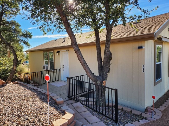 Photo - Adorable 2 bed / 2 bath home - New Build