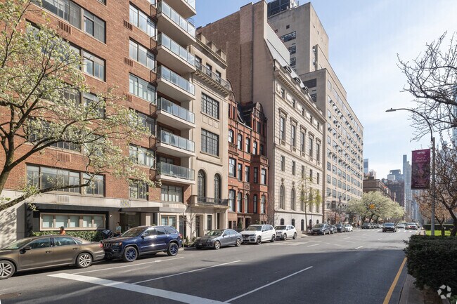 Photo - 715 Park Ave