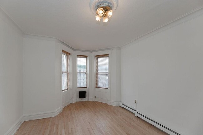 Photo - 380 Baldwin Ave Unit 3L