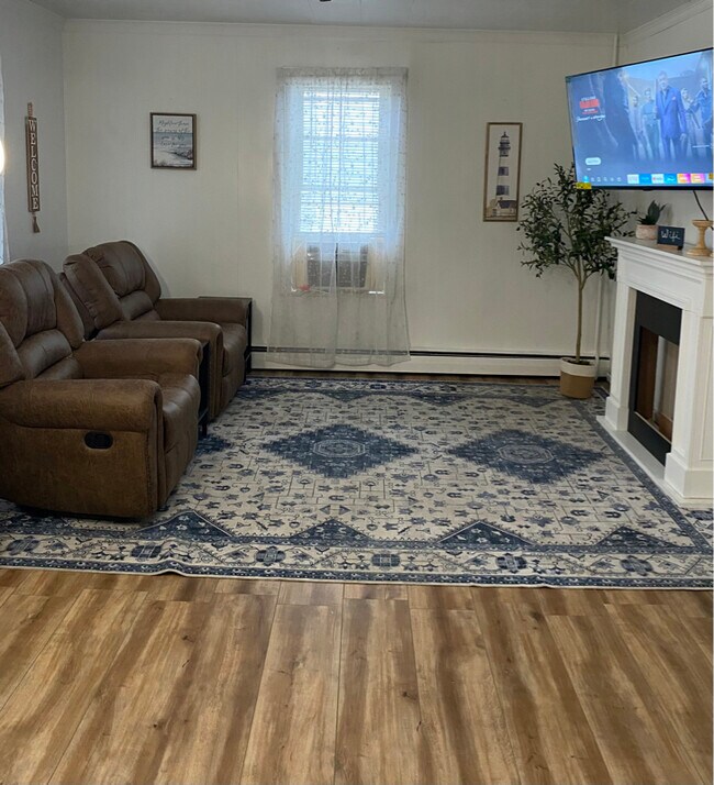 Photo - 1101 7th Ave Unit A