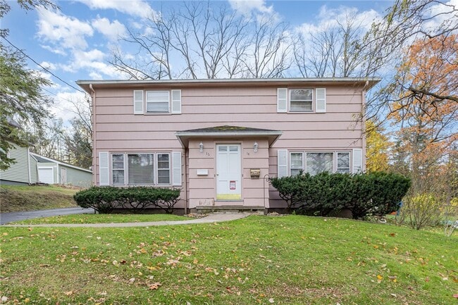 Photo - 16 Summit St