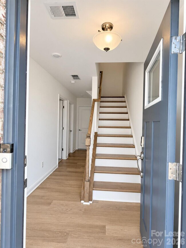 Photo - 3009 Rexton Ln