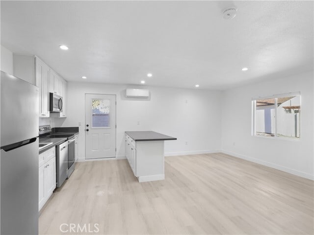 Photo - 8828 Chimineas Ave