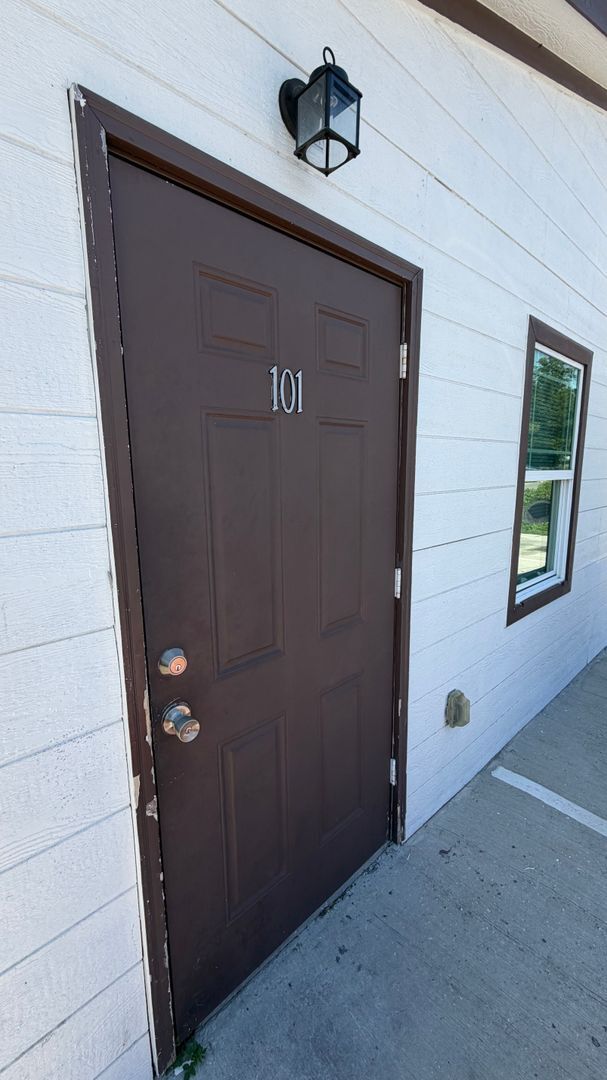 Photo - 143 Claire Ave Unit 143 Claire Ave N  101
