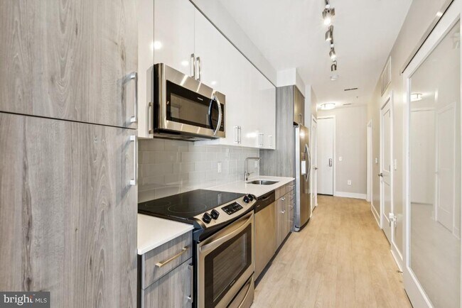 Photo - 145 Riverhaven Dr Unit 422