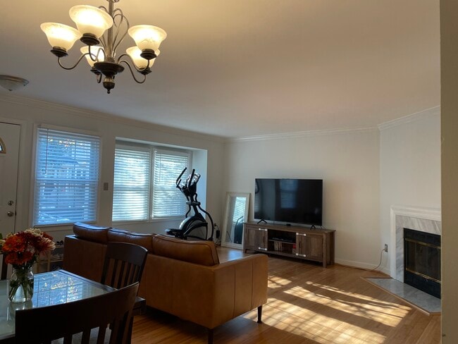 Photo - 12134 Salemtown Dr