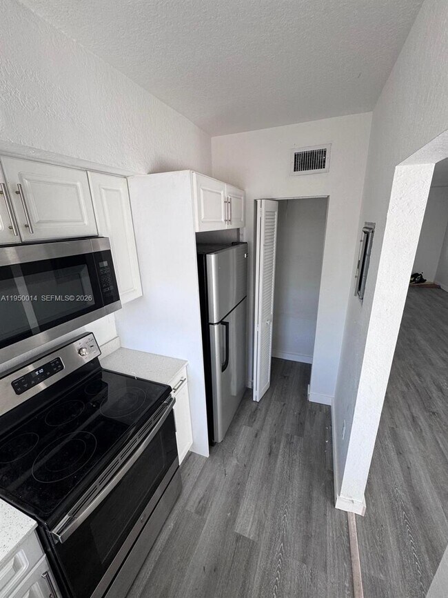 Photo - 8463 NW 4th Ct