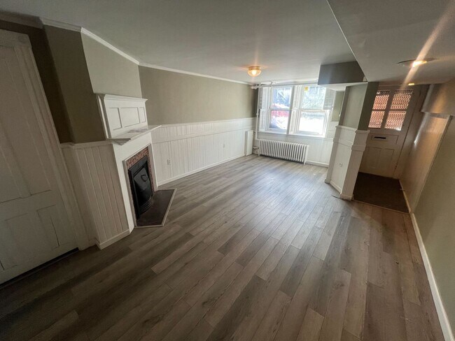 Photo - 405 Hamilton St Unit Bsmt