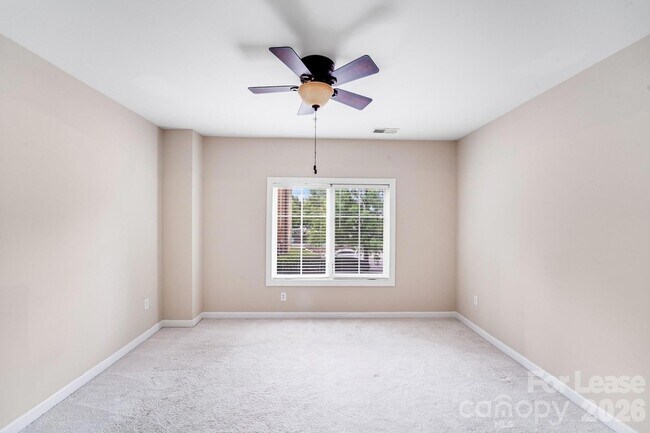 1903 Kenilworth Ave Unit 109