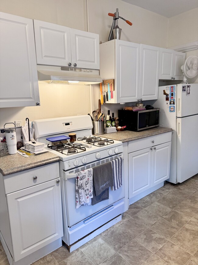 Photo - 122 Gore St Unit 2