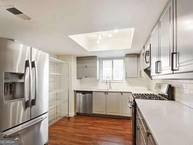 Photo - 2032 Powers Ferry Trce SE