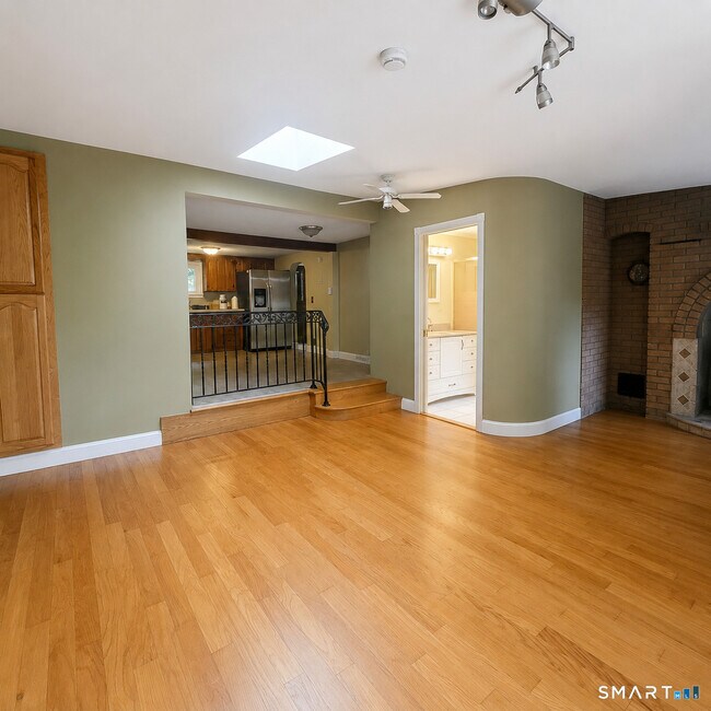 Photo - 561 Hopewell Rd Unidad Floor 1