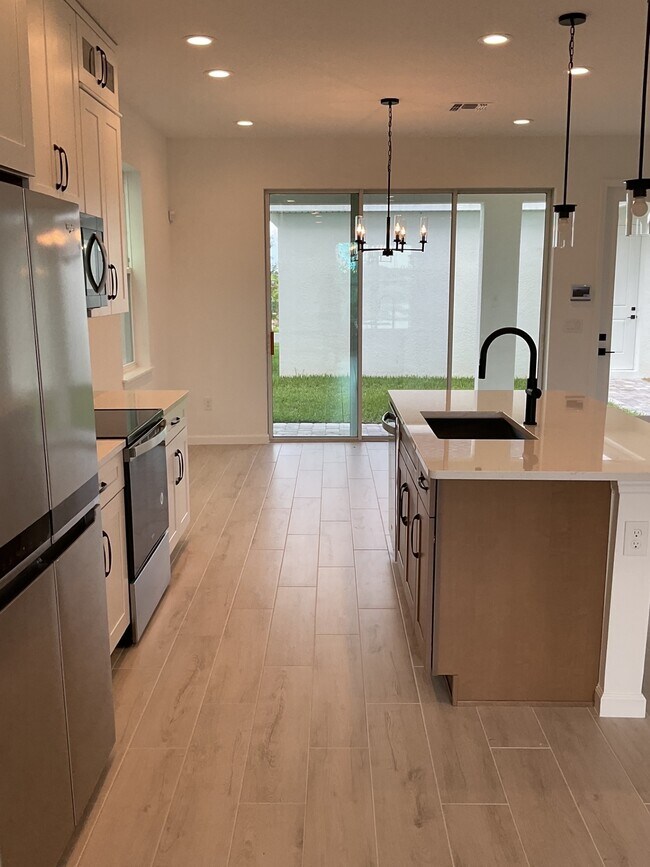 13031 Tollcross Wy House House Rental in Oakland, FL