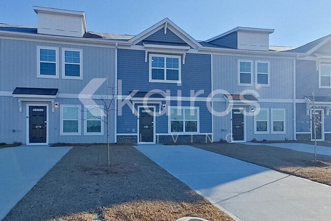 Photo - 2185 Banyan Cir