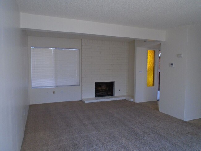 Photo - 105 Real Rd Unit C