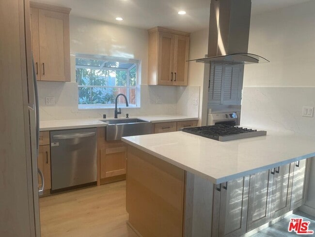 Photo - 8310 Pershing Dr