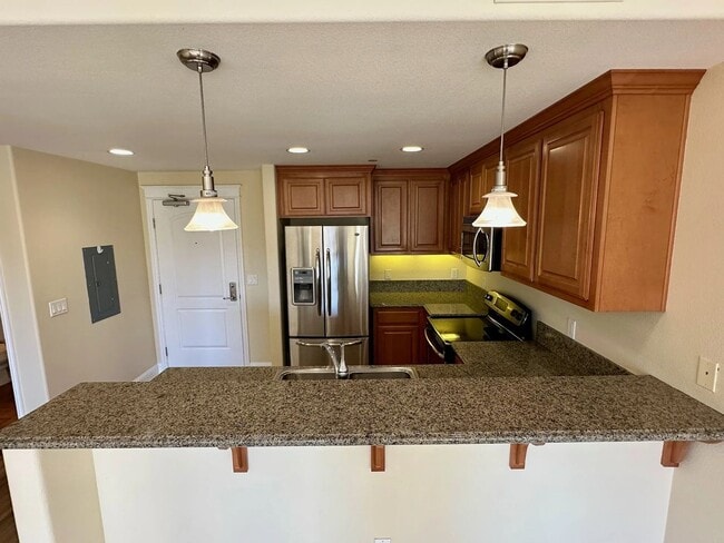 Building Photo - 7680 Monterey Rd Unit 307