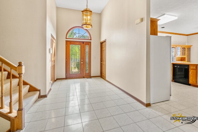 Photo - 260 Shipland Dr