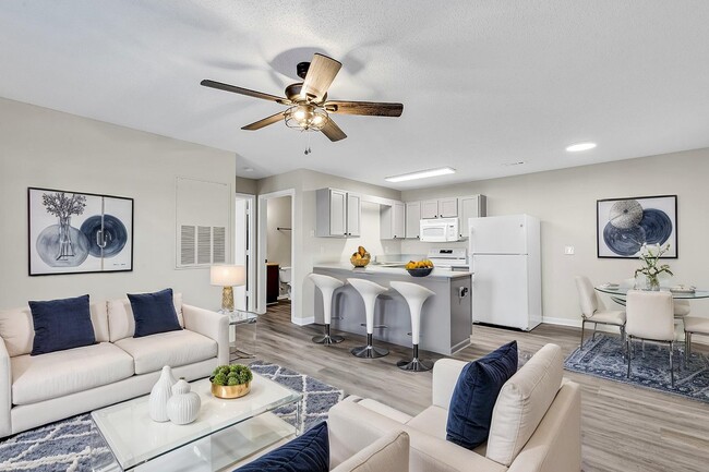 Photo - Autumn Chase Apartment Community