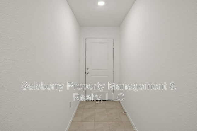 Photo - 11807 Marcellus Wy