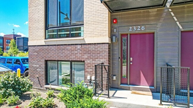 Photo - 2326 Venture Dr