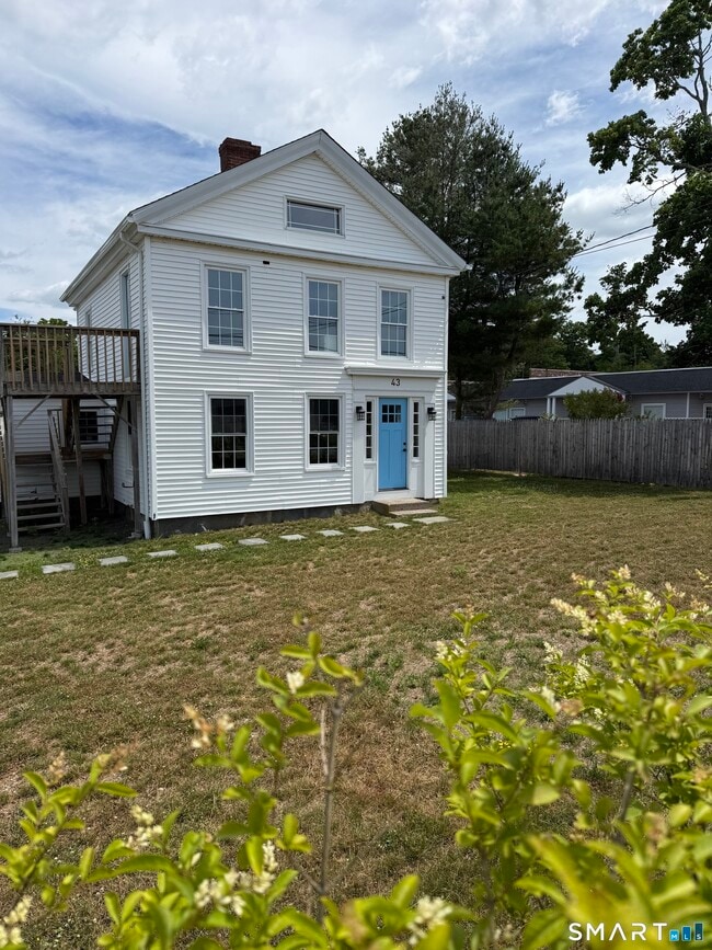 Building Photo - 43 Boston Post Rd