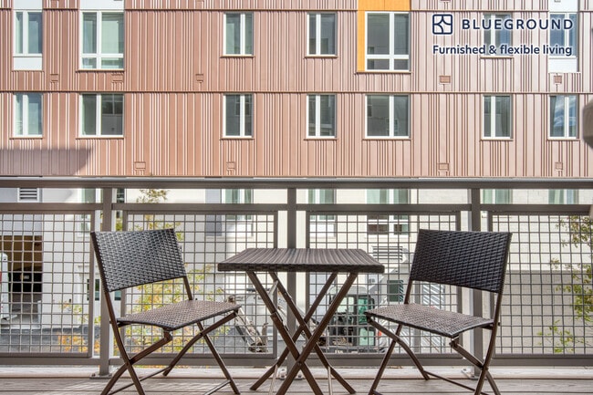 Photo - 80 Fawcett St Unit FL2-ID936