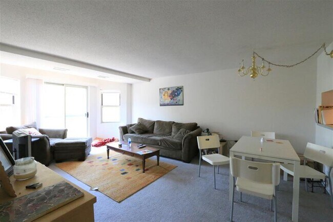 Photo - 175 Beacon St