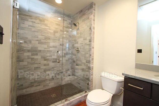 Photo - 149 S Daniel Morgan Ave