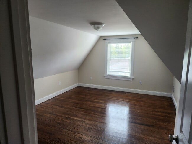 Building Photo - 219 Metacom Ave Unit 1 Rental