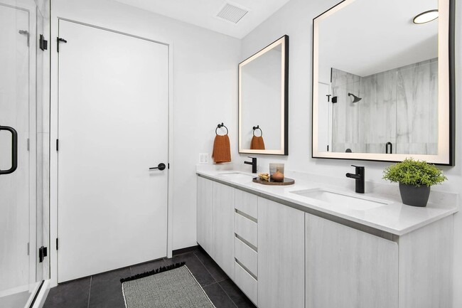 Photo - 1451 W Randolph St Unit 617