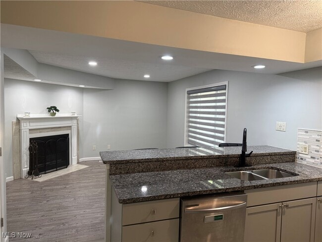 Photo - 8297 Quail Point Ln