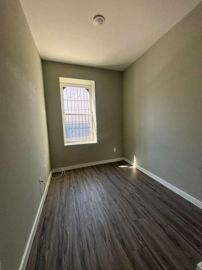 98 Clinton Ave 101B - 88 Clinton Ave