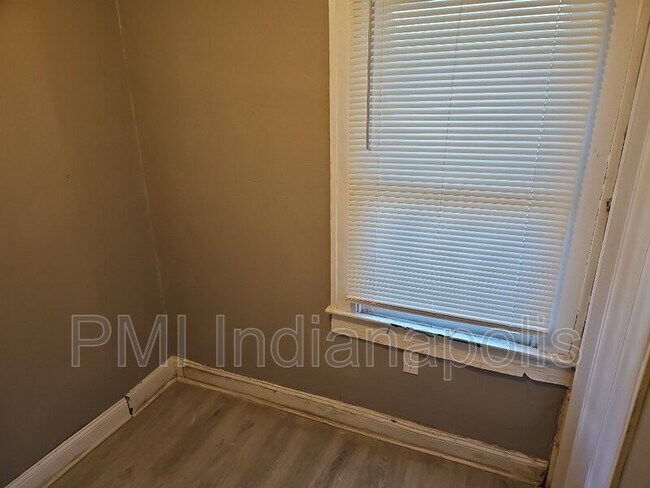 Photo - 935 N Ewing St Unidad B