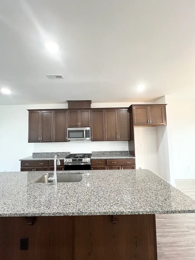 Photo - Room in Townhome on Walnut Hill Rd NW