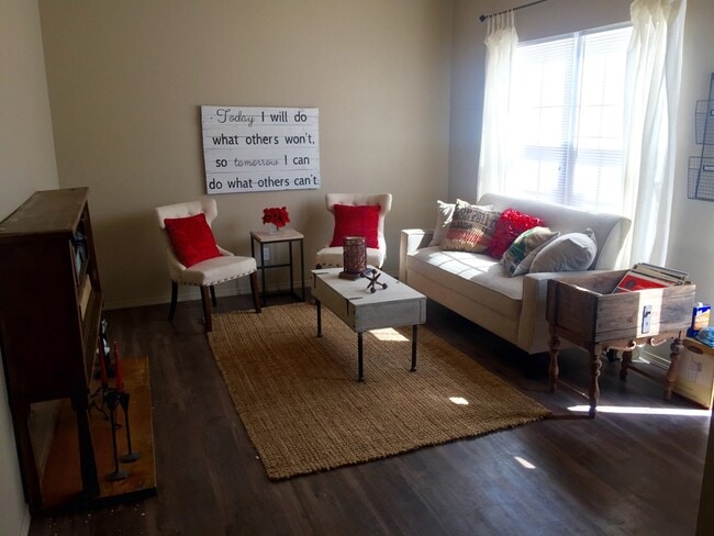 Building Photo - 3165 S Waterview Ln Rental
