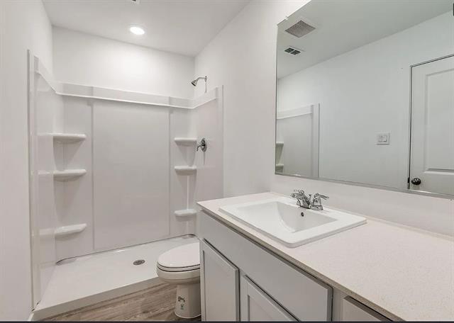 Building Photo - 6310 Sandpiper Ln