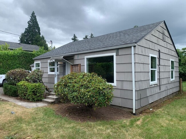 Photo - Updated, One Level Home with Two Bedrooms & One Bathroom, and Fully-Fenced Back Yard!