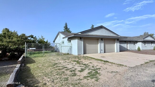 7216 E Grandview Dr
