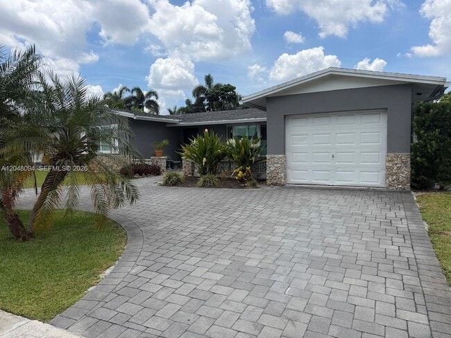 Photo - 9100 NW 19th St