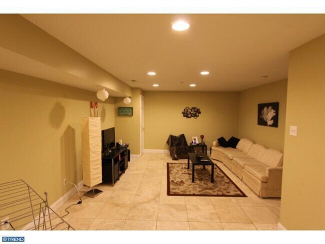 Photo - 1624 N 17th St Unit 1