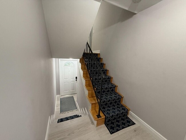 Photo - 386 Golfview Rd